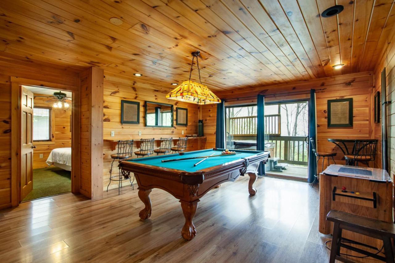 Bear Crossing Mtn View Game Room Gatlinburg Exteriör bild
