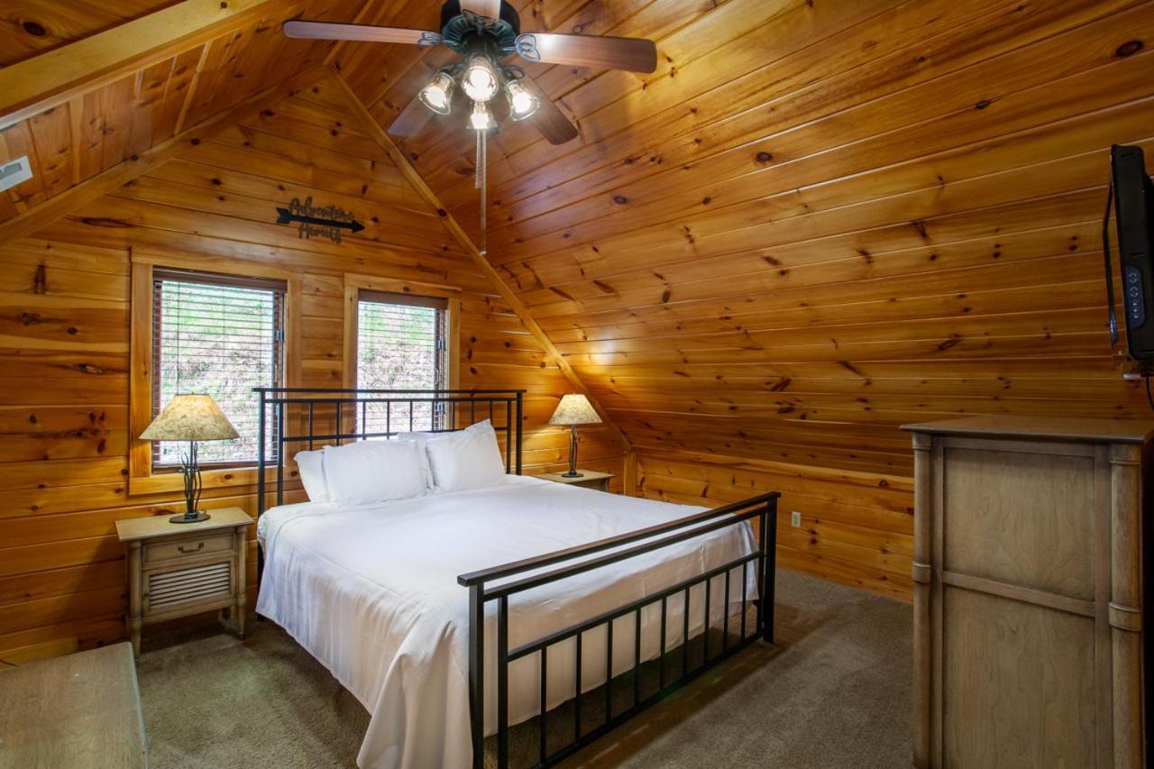 Bear Crossing Mtn View Game Room Gatlinburg Exteriör bild
