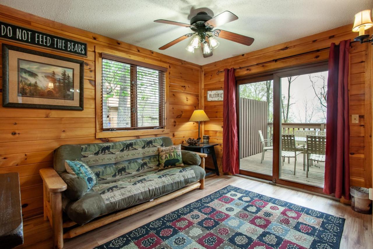 Bear Crossing Mtn View Game Room Gatlinburg Exteriör bild